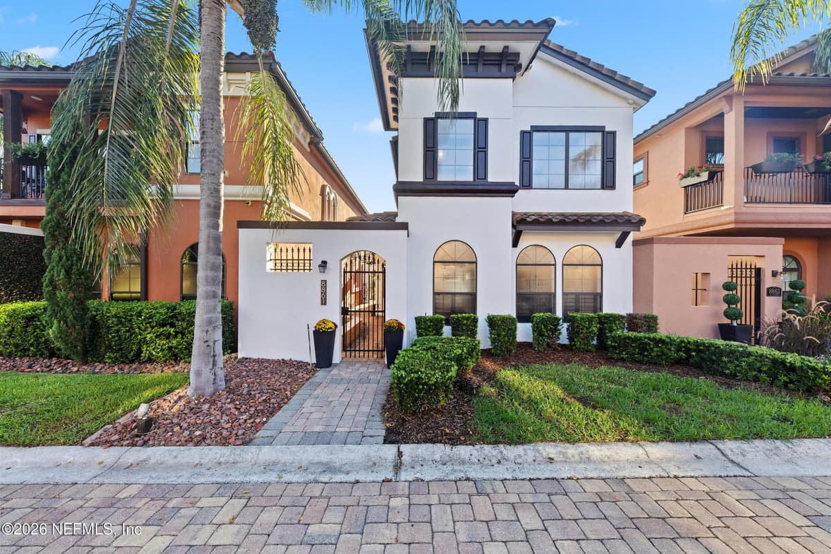8861 LA TERRAZZA Place, Jacksonville, FL 32217, Jacksonville, FL - photo 3