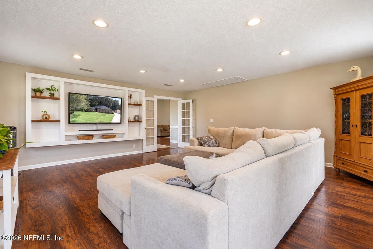 15203 LANDMARK Circle N, Jacksonville, FL 32226, Jacksonville, FL - photo 3
