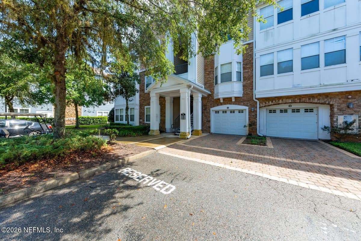 8550 TOUCHTON Road 1124, Jacksonville, FL 32216, Jacksonville, FL - photo 2