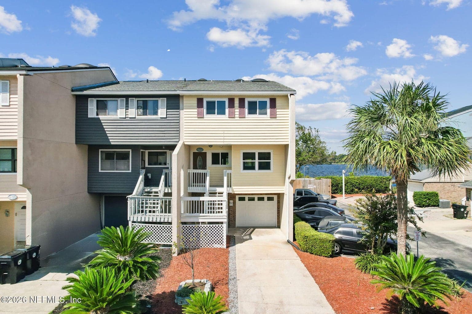 327 SCENIC POINT Lane, Fleming Island, FL 32003