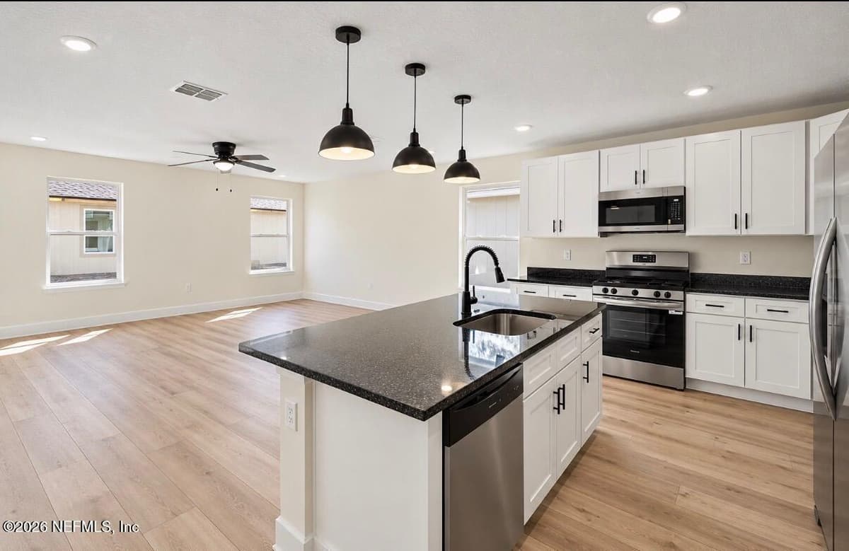 1205 SAINT CLAIR Street, Jacksonville, FL 32254, Jacksonville, FL - photo 2