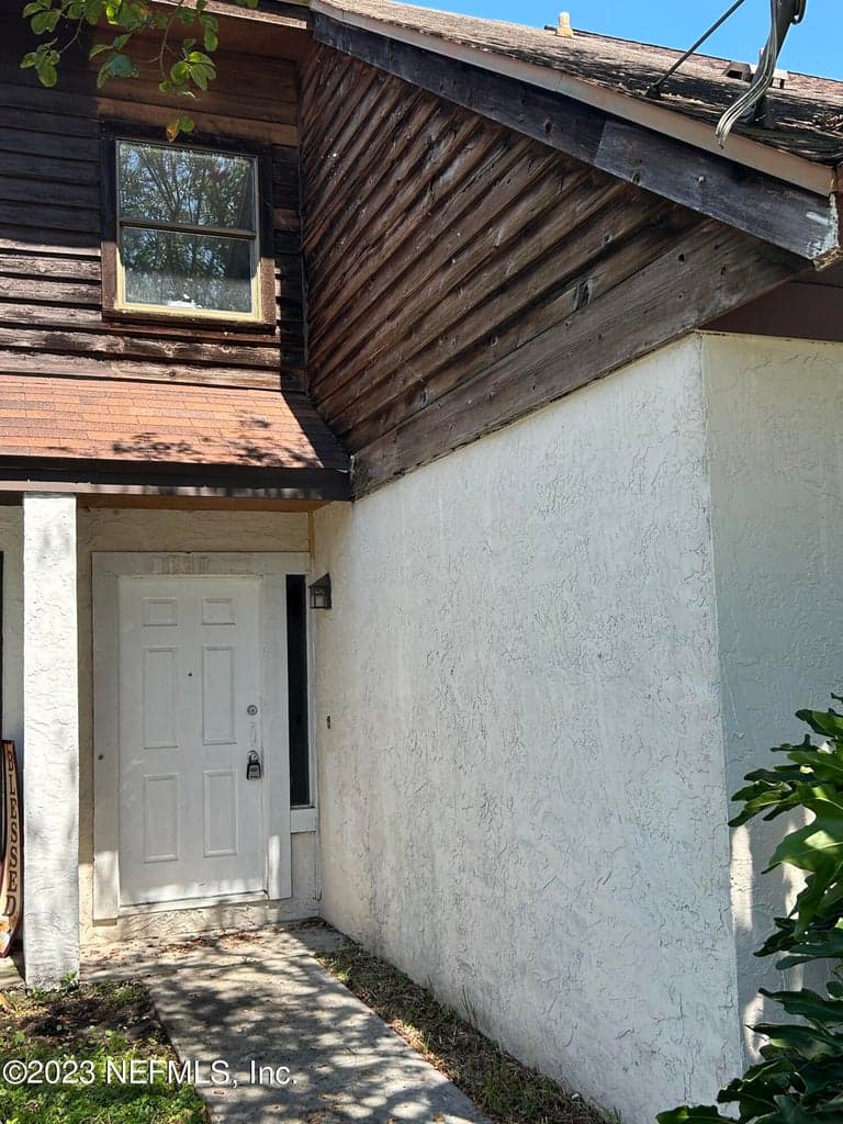 7603 MELISSA Court N, Jacksonville, FL 32210