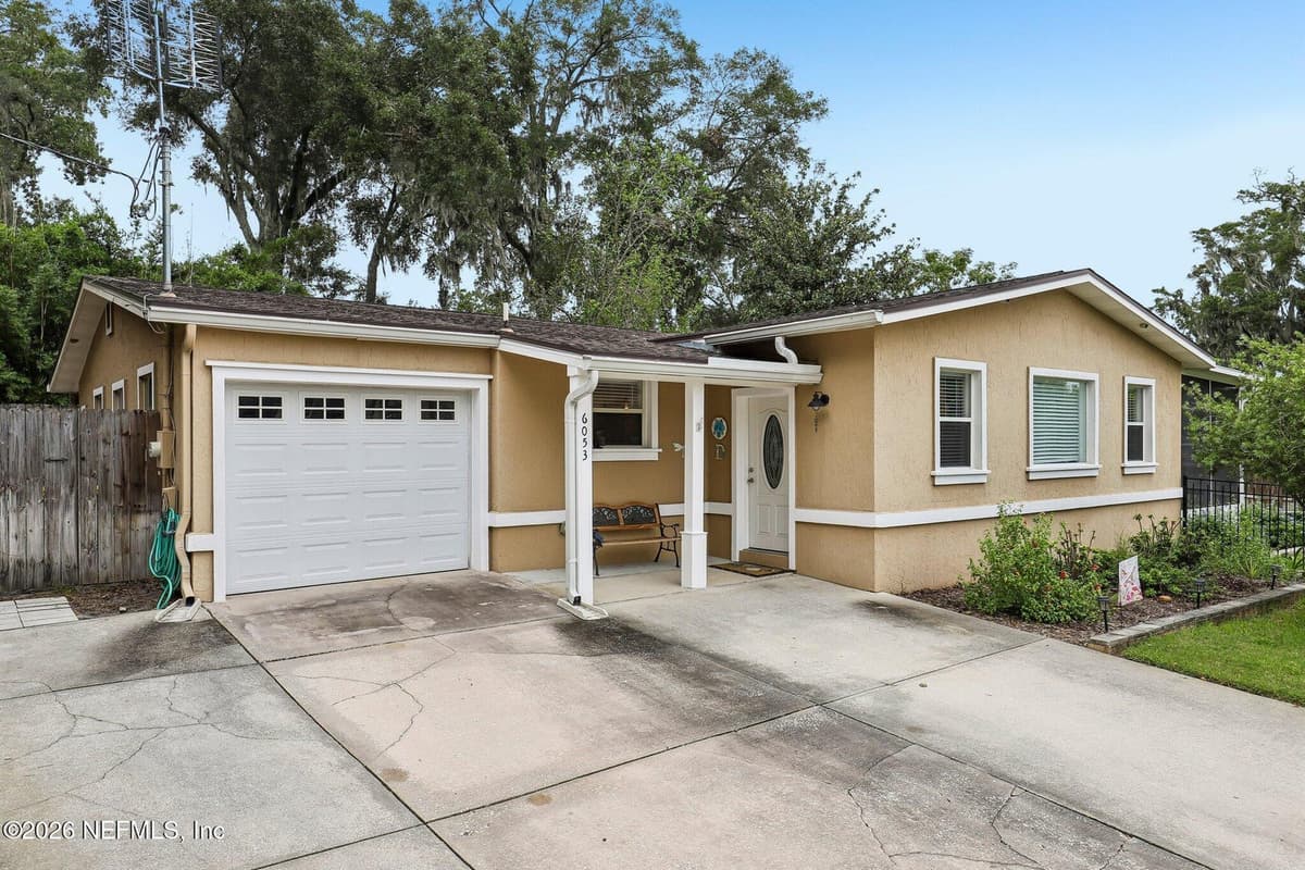 6053 HINELY Lane, Jacksonville, FL 32216, Jacksonville, FL - photo 3