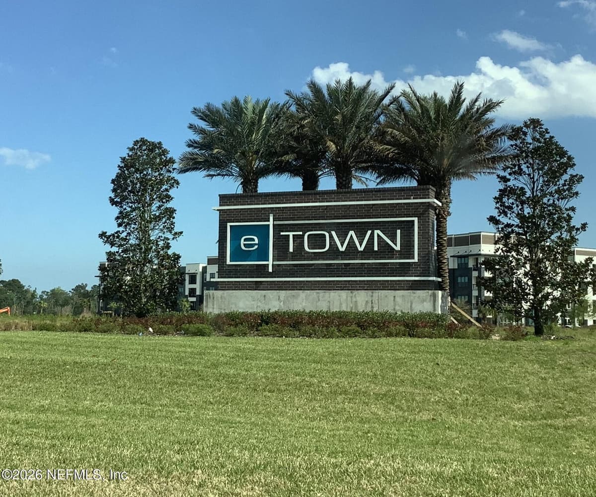 11295 CELSIUS Court, Jacksonville, FL 32256, Jacksonville, FL - photo 2