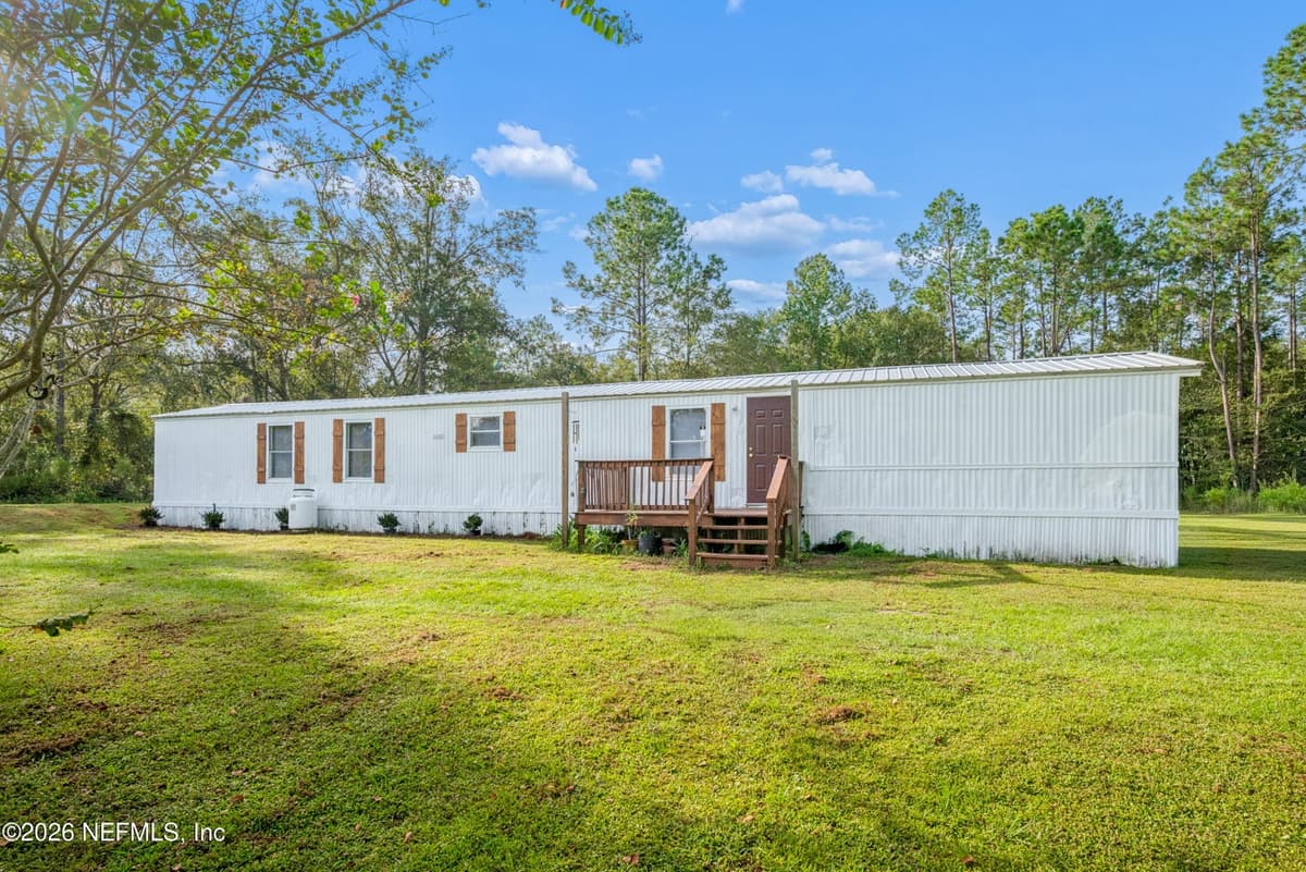 17396 S RIDGEWOOD Drive, Glen St. Mary, FL 32040, Glen St. Mary, FL - photo 3