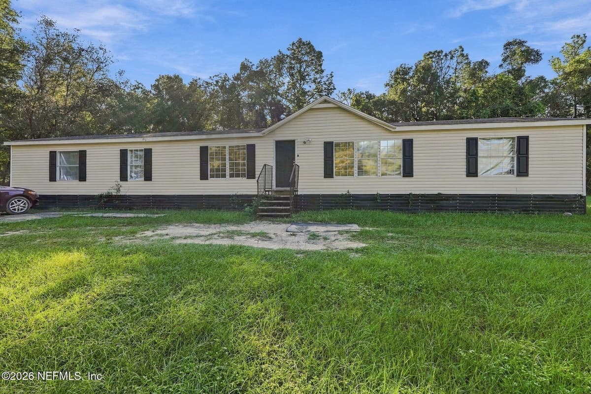 254 7TH Avenue SE, Interlachen, FL 32148, Interlachen, FL - photo 2