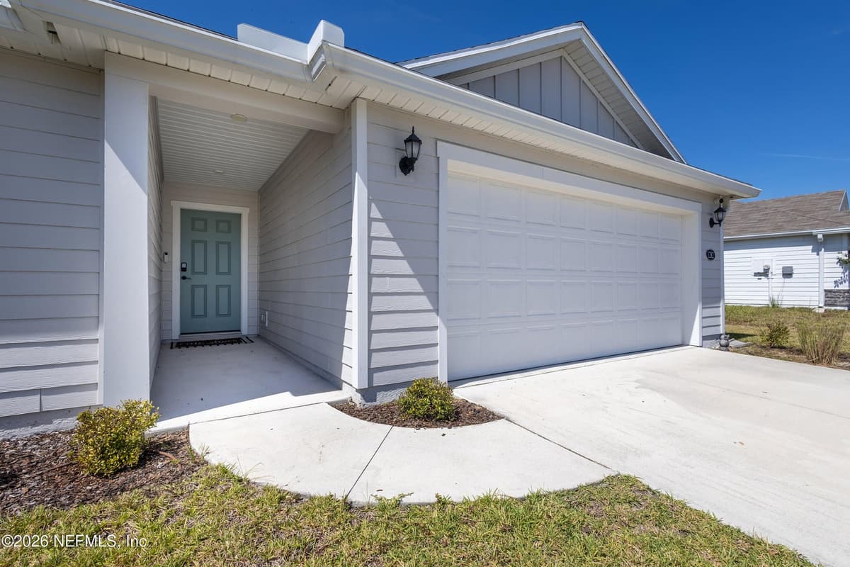1282 PANTHER LAKE Parkway, Jacksonville, FL 32221, Jacksonville, FL - photo 2