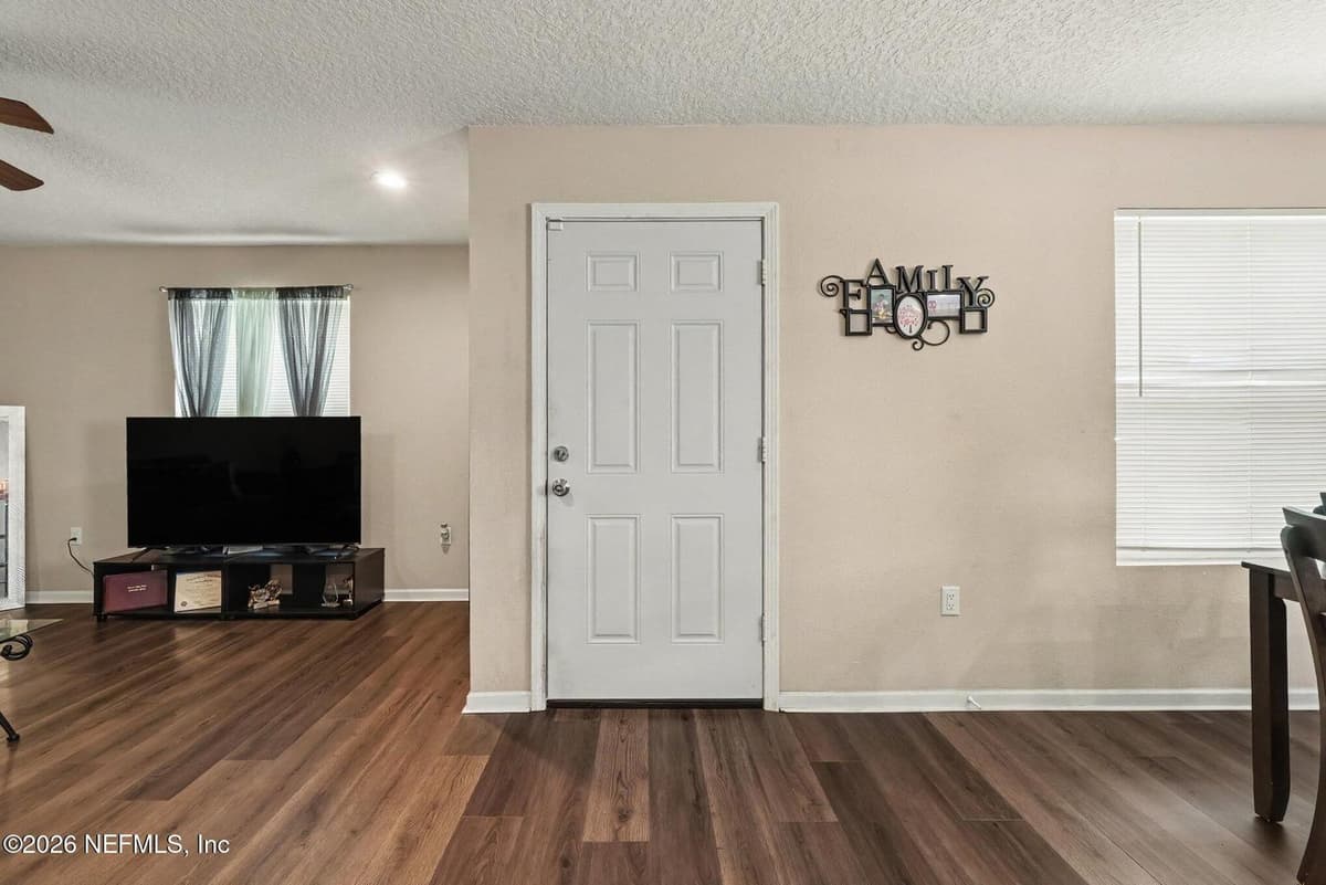 7948 SISKIN Avenue, Jacksonville, FL 32219, Jacksonville, FL - photo 2