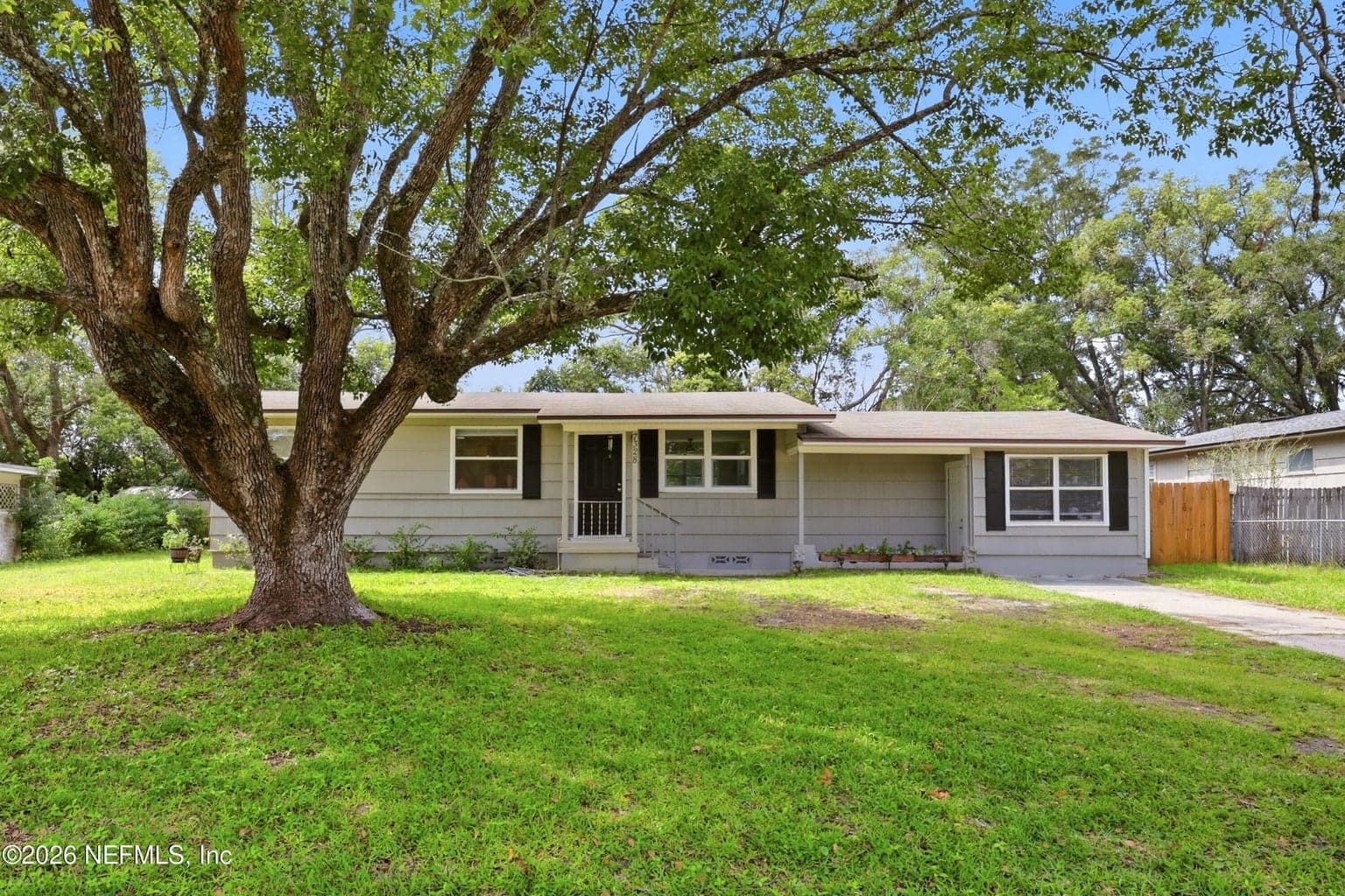 7328 WARNER Drive, Jacksonville, FL 32244