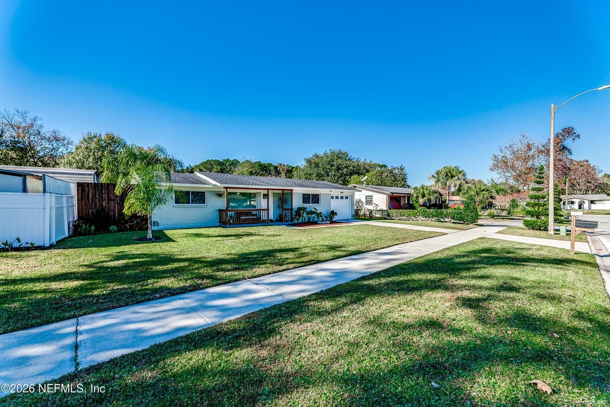 1084 SAWYERWOOD Drive, Jacksonville, FL 32221, Jacksonville, FL - photo 2