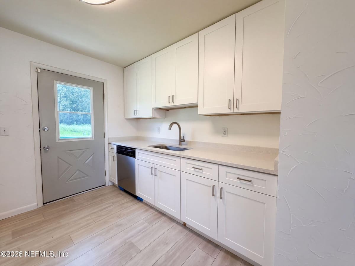1737 HAWAII Drive E, Jacksonville, FL 32246, Jacksonville, FL - photo 2