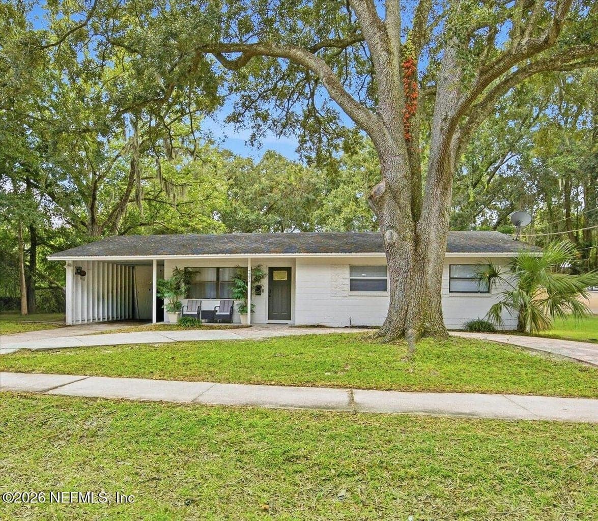7252 OLD KINGS Road S, Jacksonville, FL 32217
