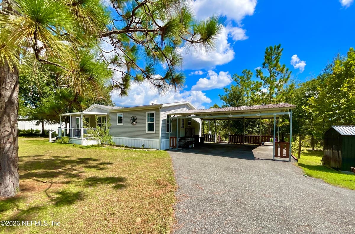 104 SILVER DOLLAR Drive, Hawthorne, FL 32640, Hawthorne, FL - photo 2