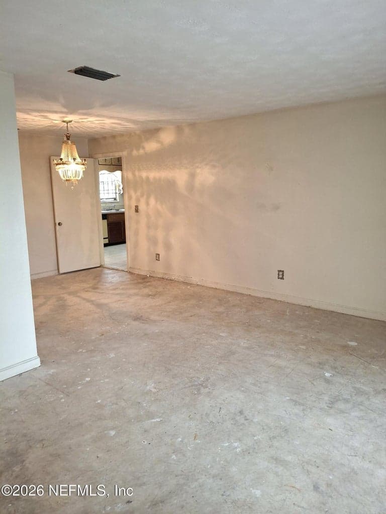 2138 RIBAULT SCENIC Drive, Jacksonville, FL 32208, Jacksonville, FL - photo 3