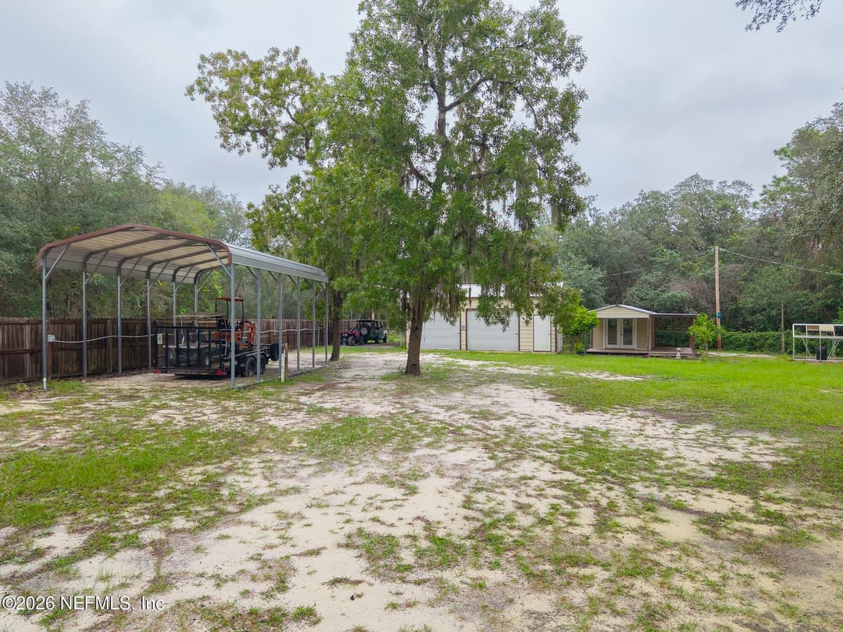 203 POND Circle, Interlachen, FL 32148, Interlachen, FL - photo 2