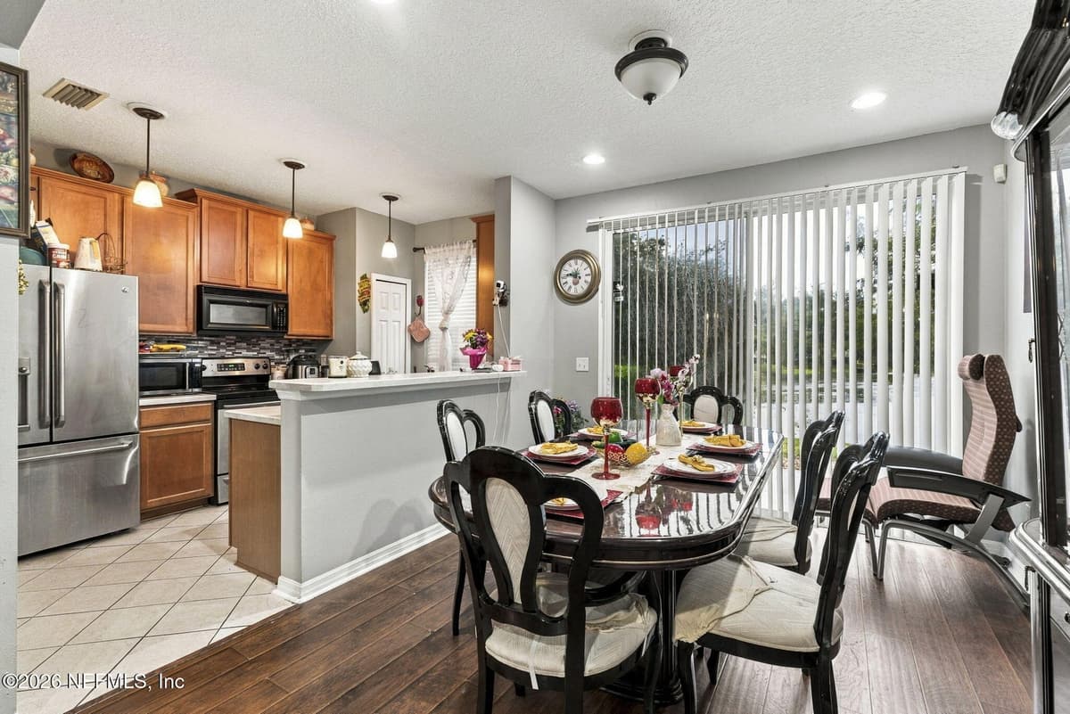 3915 BUCKTHORNE Drive B, Orange Park, FL 32065, Orange Park, FL - photo 3