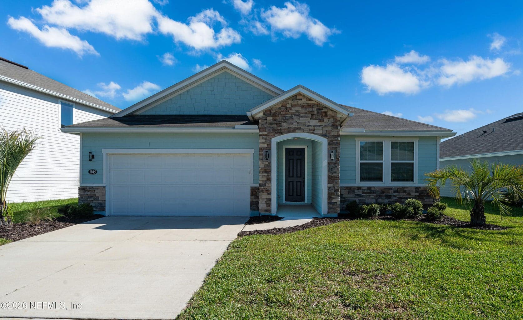 1045 PANTHER LAKE Parkway, Jacksonville, FL 32221