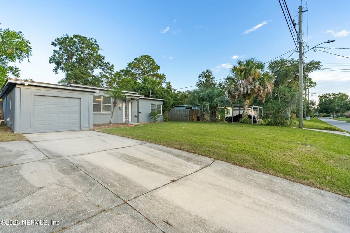 6167 FORDHAM Circle E, Jacksonville, FL 32217, Jacksonville, FL - photo 2