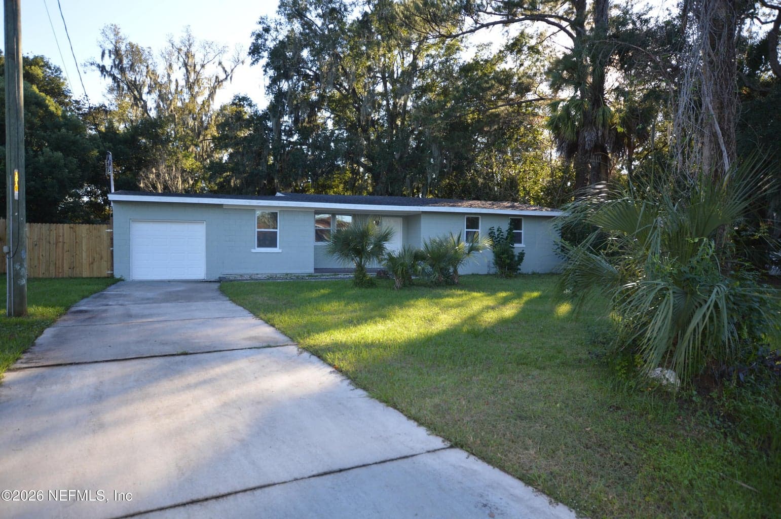 1516 RIBAULT SCENIC Drive, Jacksonville, FL 32208