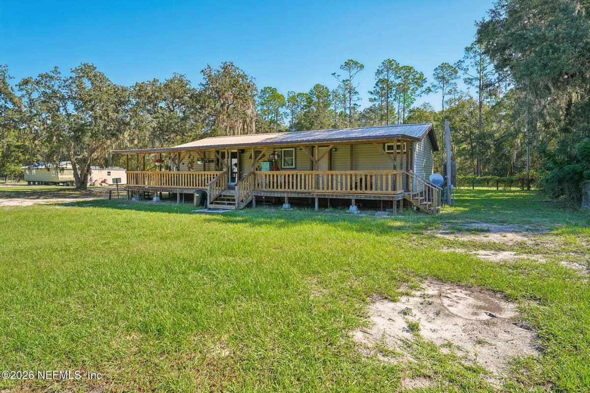 879 COUSINTOWN Road, Interlachen, FL 32148, Interlachen, FL - photo 2