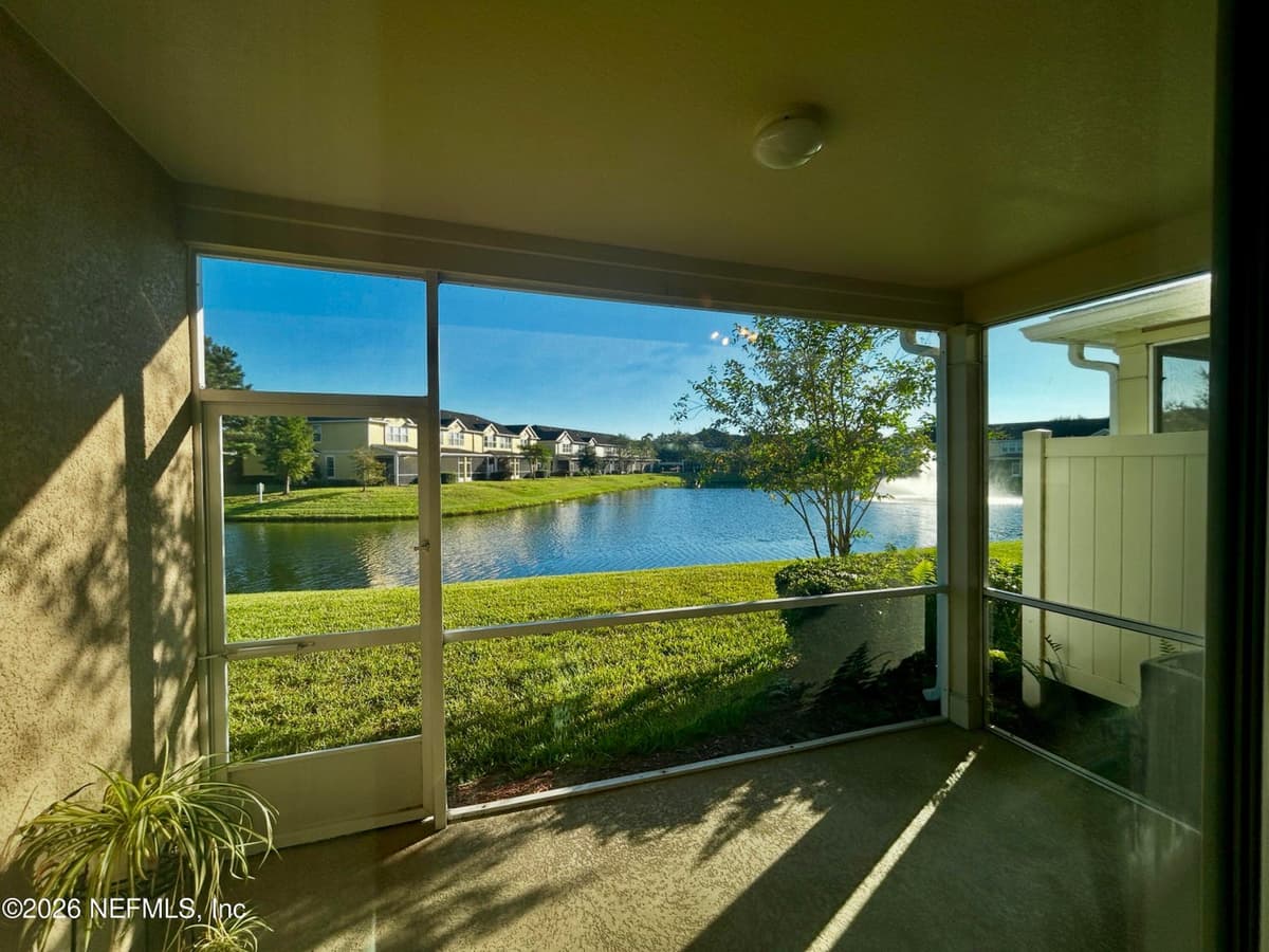 6860 ROUNDLEAF Drive, Jacksonville, FL 32258, Jacksonville, FL - photo 2