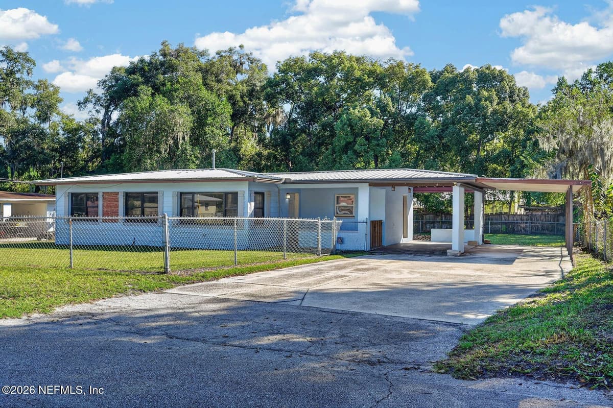 211 FERN Street, Palatka, FL 32177, Palatka, FL - photo 2