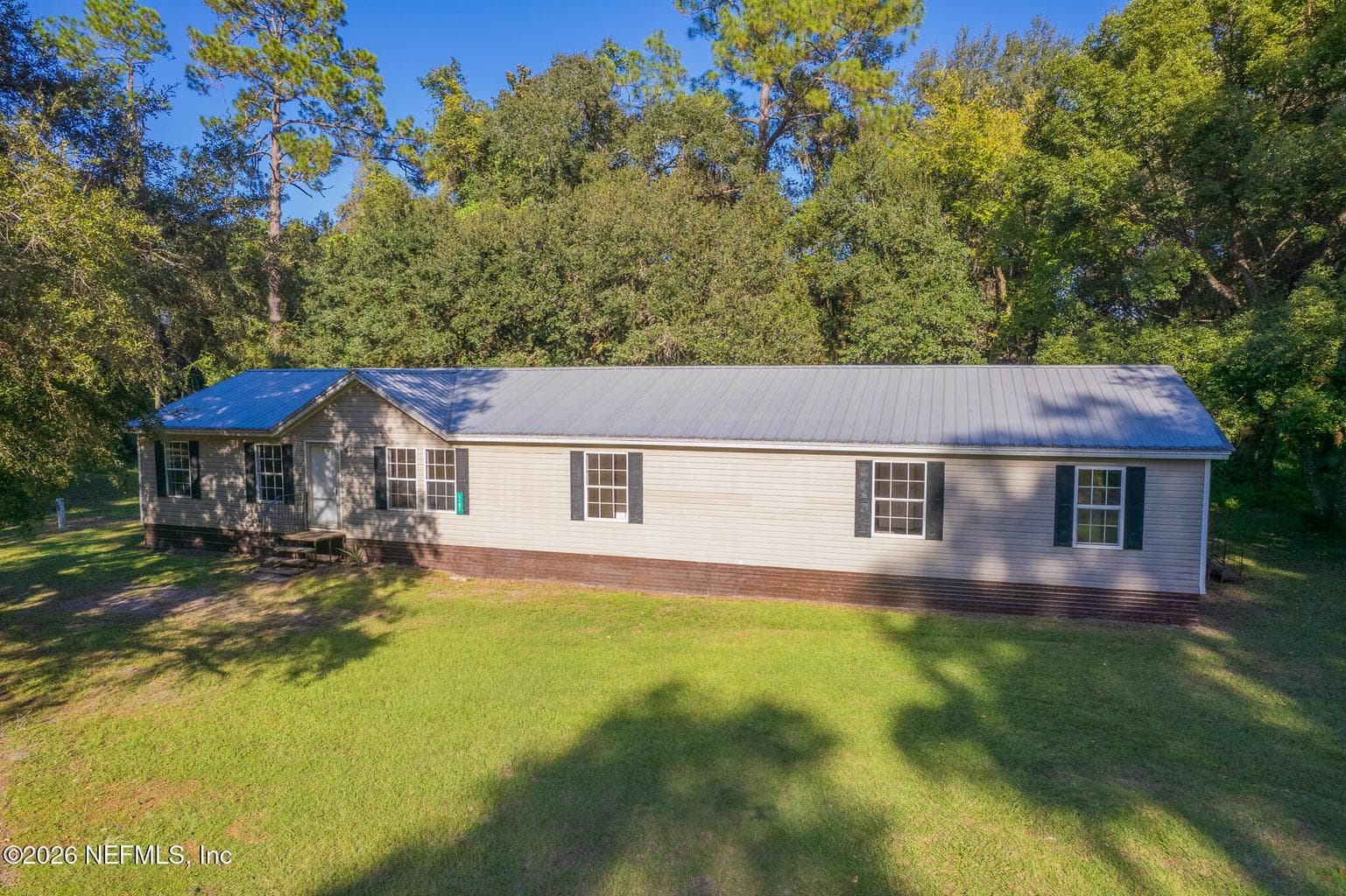 4107 SILVER LAKE Drive, Palatka, FL 32177