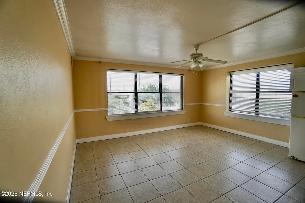 311 W ASHLEY Street 302-402 & 1102, Jacksonville, FL 32202, Jacksonville, FL - photo 3