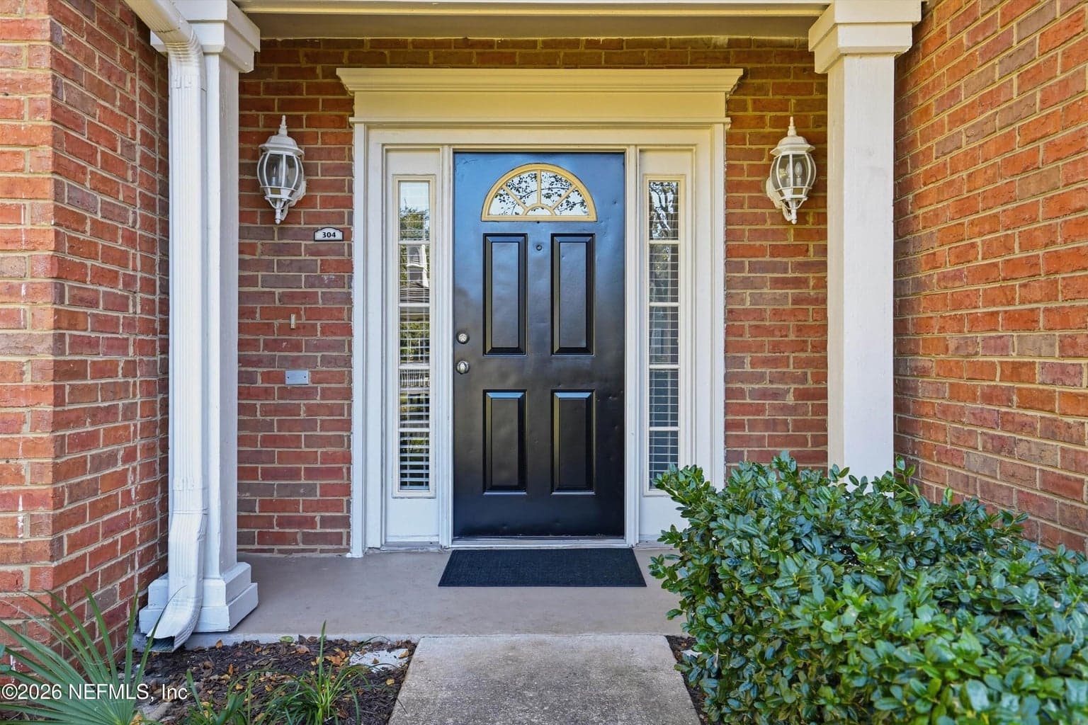 10901 BURNT MILL Road 304, Jacksonville, FL 32256