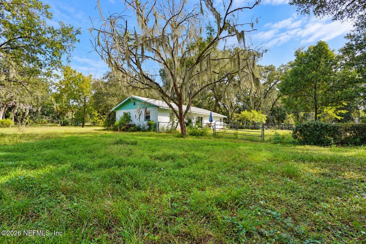 367 HORSEMAN CLUB Road, Palatka, FL 32177, Palatka, FL - photo 2
