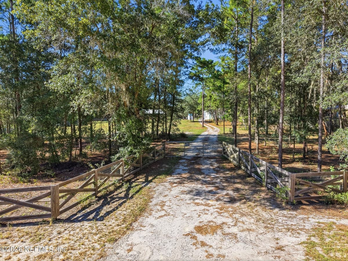 6910 GILDA Court, Keystone Heights, FL 32656, Keystone Heights, FL - photo 2