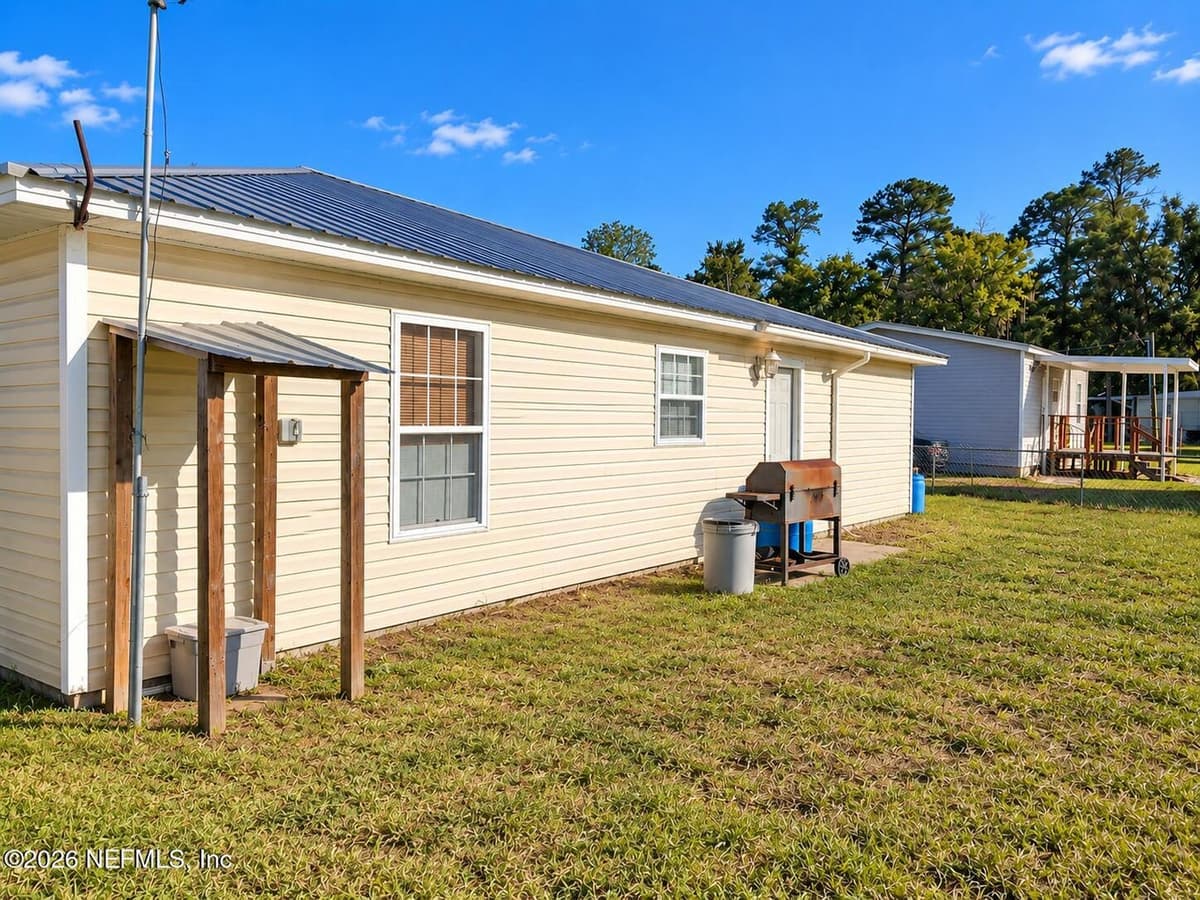 107 LAKE Lane, Crescent City, FL 32112, Crescent City, FL - photo 3