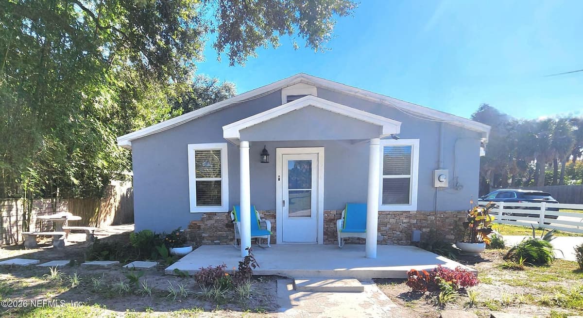 536 S 2ND Avenue, Jacksonville Beach, FL 32250, Jacksonville Beach, FL - photo 2