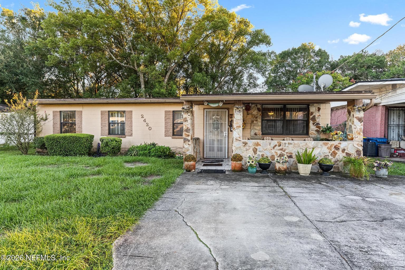 2420 LANTANA Avenue, Jacksonville, FL 32209